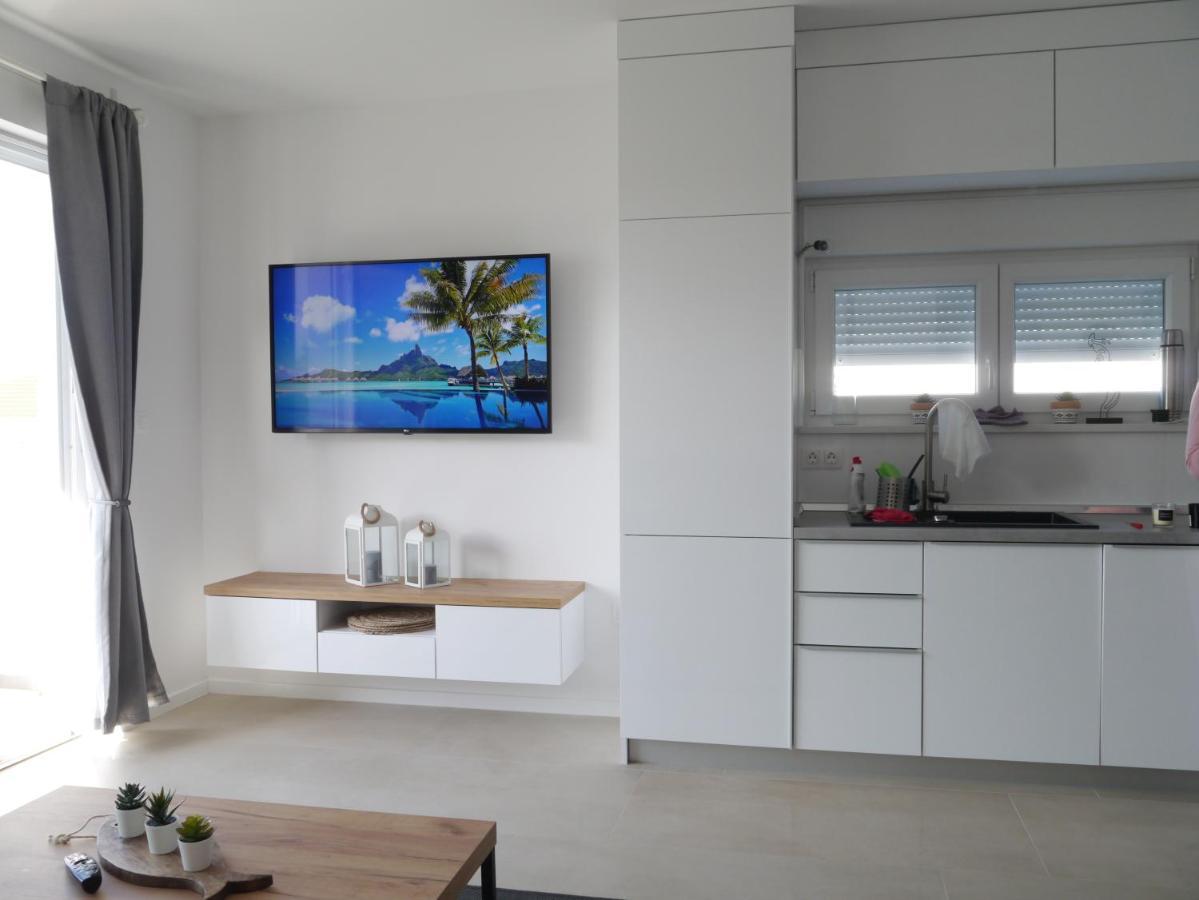 Nova Excellence Apartment Novalja Luaran gambar