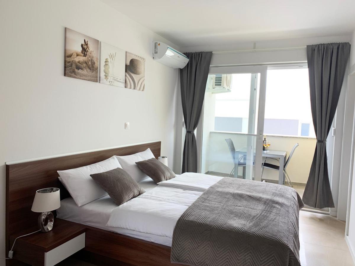 Nova Excellence Apartment Novalja Luaran gambar